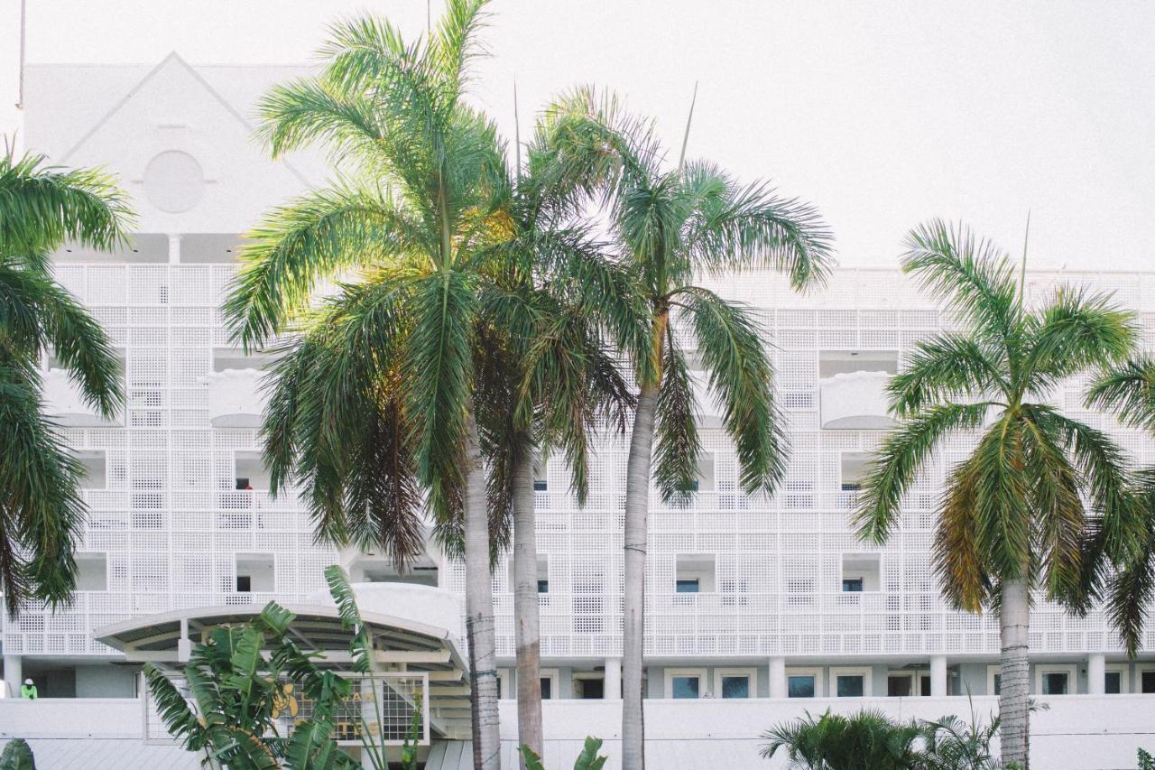 Palm Heights Hotel George Town Ngoại thất bức ảnh